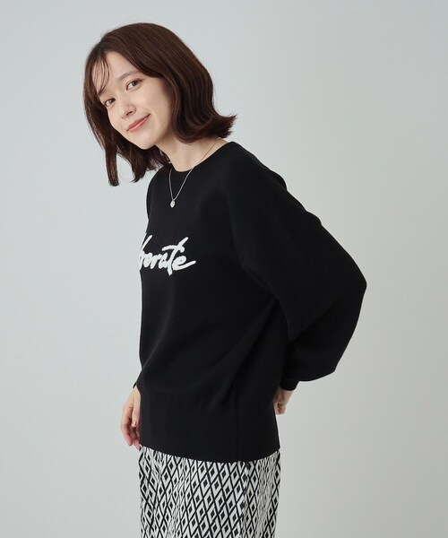 SHOO・LA・RUE(シューラルー)の「◆【洗える/S-LL/ちくちくしにくい】優しい風合いの もこもこロゴニット(ニット/セーター・レディース・ブラック/グレー・02/03/01/04)」の8枚目の写真