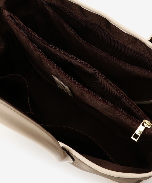 & chouette(アンドシュエット)の「《mama & chouette》トートバッグ(トートバッグ・レディース・オフホワイト/グレイッシュベージュ・FREE)」の15枚目の写真