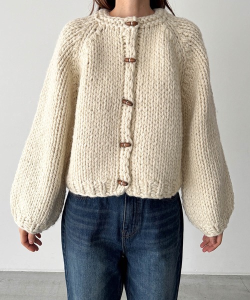 CANAL JEAN（キャナルジーン）の「El mar　ウール混ローゲージカーディガン（カーディガン/ボレロ・レディース・アイボリー・ONE SIZE）」の6枚目の写真