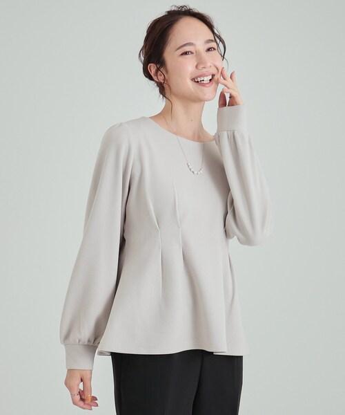 DRESKIP(ドレスキップ)の「◆ウエストタックで綺麗にくびれる 起毛ペプラムトップス(Tシャツ/カットソー・レディース・ライトブルー/ブラック/ナチュラル・01/04/02/03)」の3枚目の写真