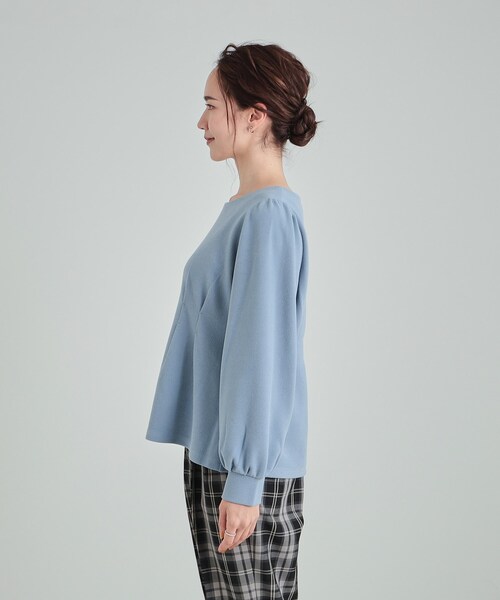 DRESKIP(ドレスキップ)の「◆ウエストタックで綺麗にくびれる 起毛ペプラムトップス(Tシャツ/カットソー・レディース・ライトブルー/ブラック/ナチュラル・01/04/02/03)」の7枚目の写真