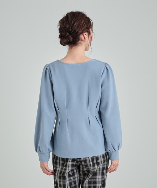 DRESKIP(ドレスキップ)の「◆ウエストタックで綺麗にくびれる 起毛ペプラムトップス(Tシャツ/カットソー・レディース・ライトブルー/ブラック/ナチュラル・01/04/02/03)」の8枚目の写真