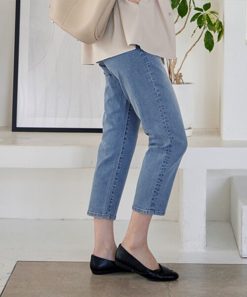 Tiaclasse(ティアクラッセ)の「ストレッチストレートデニム(デニムパンツ・レディース・ブルー/ネイビー・XXL/XL)」の13枚目の写真