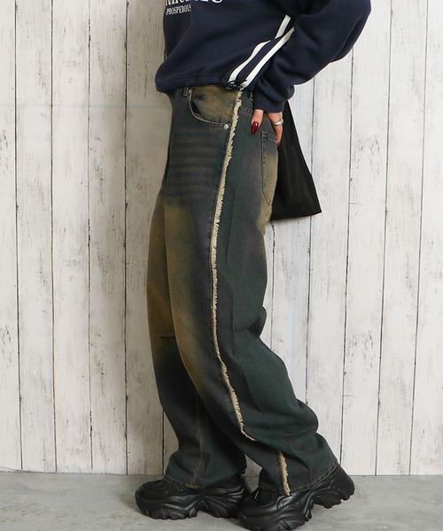 GORGE(ゴージ)の「《サイドフリンジ×ワイドバレル》レディース デニムパンツ 体型カバー 春夏秋冬(デニムパンツ・レディース・ブラック系その他/グリーン系その他/インディゴブルー/サックスブルー・F)」の2枚目の写真