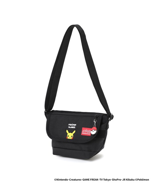 Manhattan Portage(マンハッタンポーテージ)の「Nylon Messenger Bag for Kids Pokemon Pikachu(メッセンジャーバッグ・キッズ・ブラック・XX-SMALL)」の2枚目の写真