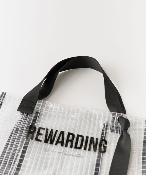 OUTDOOR PRODUCTS（アウトドアプロダクツ）の「OUTDOOR PRODUCTS/アウトドアプロダクツ OUTDOOR Graphic Vinyl Tote トートバッグ（トートバッグ・レディース・ブラック/ホワイト・FREE）」の7枚目の写真