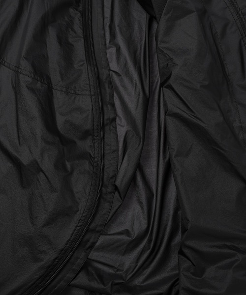 ANREALAGE（アンリアレイジ）の「ULTRA LIGHT NYLON BALL BLOUSON（ブルゾン・メンズ・ブラック/ブルー系その他・48/46）」の8枚目の写真