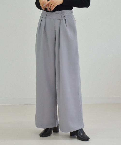 DAY CLOSET(デイ クローゼット)の「【2WAY/穿くだけスラリ】クロス風きれいめエフォートレス ワイドタックパンツ レディース(スラックス・レディース・ライトグレー/ネイビー/ライトオリーブ/ベージュ/ブラック・L/M)」の1枚目の写真