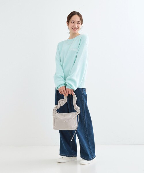 SHOO・LA・RUE(シューラルー)の「ミニドロストシャイニーショルダーバッグ(ショルダーバッグ・レディース・イエロー/シルバー/ブラック・00)」の5枚目の写真