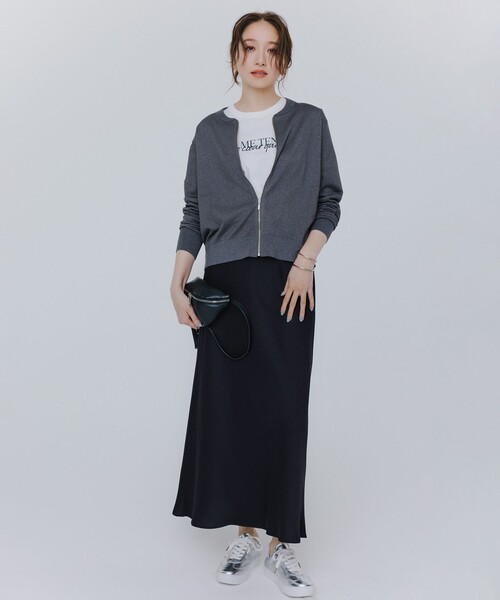 J.PRESS(ジェイプレス)の「【洗える】ラメニット ブルゾン(カーディガン/ボレロ・レディース・グレー系/アイボリー系/ブラック系・MEDIUM/LARGE)」の5枚目の写真
