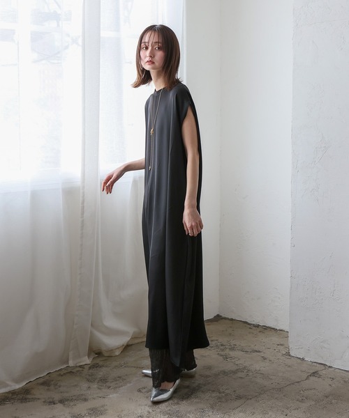 No Rule No Line(ノール-ルノーライン)の「フレンチスリーブマキシワンピ ポケット付き(ワンピース・レディース・モカ/ライトグレー/ブラック・FREE)」の19枚目の写真