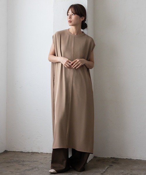 No Rule No Line(ノール-ルノーライン)の「フレンチスリーブマキシワンピ ポケット付き(ワンピース・レディース・モカ/ライトグレー/ブラック・FREE)」の4枚目の写真