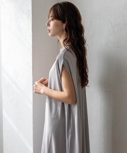 No Rule No Line(ノール-ルノーライン)の「フレンチスリーブマキシワンピ ポケット付き(ワンピース・レディース・モカ/ライトグレー/ブラック・FREE)」の10枚目の写真