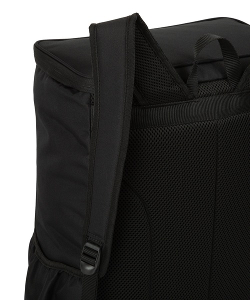 Champion(チャンピオン)の「リュックサック スーシテイ B4サイズ収納 15.6inch収納 37L 63963(バックパック/リュック・メンズ・ブラック×ホワイト/ベージュ×ブラック/ブラック×パープル/ブラック×グリーン・FREE)」の10枚目の写真