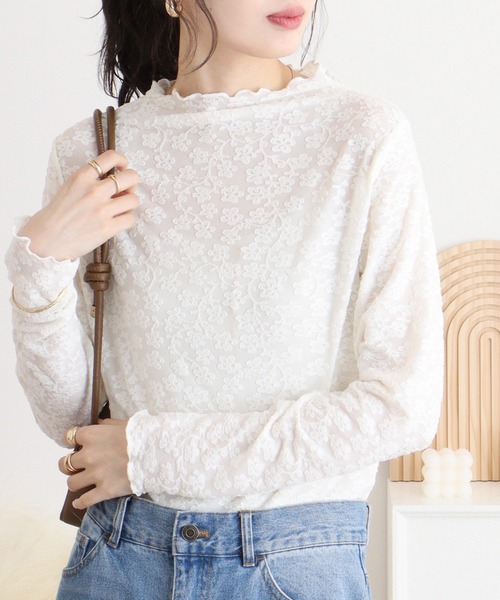 mitis(ミティス)の「mitis 花柄シアーボトルネックロンT(Tシャツ/カットソー・レディース・ブルー/ブラック/アイボリー・M)」の2枚目の写真