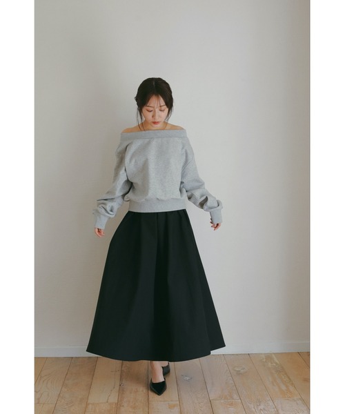 N WITH.（エヌウィズ）の「オフショルスウェット（スウェット・レディース・アイボリー/グレー・FREE）」の3枚目の写真