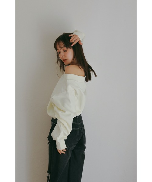 N WITH.（エヌウィズ）の「オフショルスウェット（スウェット・レディース・アイボリー/グレー・FREE）」の10枚目の写真