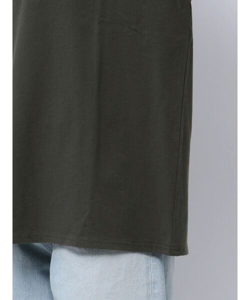 Ungrid(アングリッド)の「カープリントロゴTee(Tシャツ/カットソー・レディース・オフホワイト/チャコールグレー/レッド・FREE)」の11枚目の写真