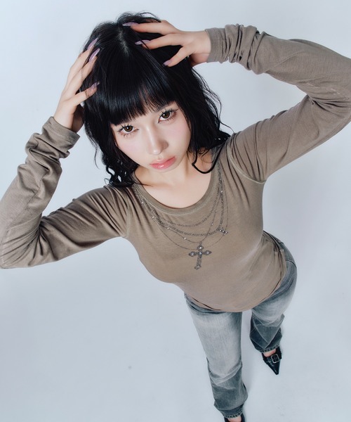 FCMM(エフシーエムエム)の「【日本限定】CROSS L/S TEE / クロスロングスリーブT(Tシャツ/カットソー・レディース・チャコール/ブラック/アイボリー・MEDIUM/SMALL)」の18枚目の写真