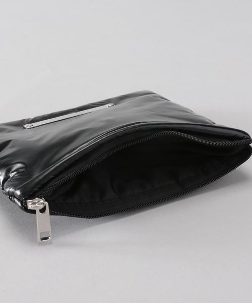 JEANASIS（ジーナシス）の「【WEB・一部店舗限定】ミニポーチ/291980（ポーチ・レディース・シルバー/ブラック・FREE）」の4枚目の写真
