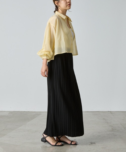 COLONY 2139(コロニートゥーワンスリーナイン)の「シアーストライプ短丈シャツ(シャツ/ブラウス・レディース・グリーン/ネイビー/イエロー/オフホワイト/グレー・FREE)」の21枚目の写真