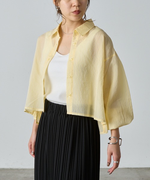 COLONY 2139(コロニートゥーワンスリーナイン)の「シアーストライプ短丈シャツ(シャツ/ブラウス・レディース・グリーン/ネイビー/イエロー/オフホワイト/グレー・FREE)」の16枚目の写真