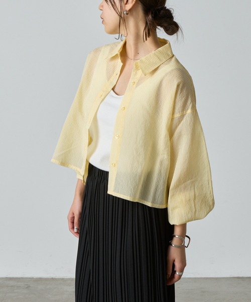 COLONY 2139(コロニートゥーワンスリーナイン)の「シアーストライプ短丈シャツ(シャツ/ブラウス・レディース・グリーン/ネイビー/イエロー/オフホワイト/グレー・FREE)」の17枚目の写真