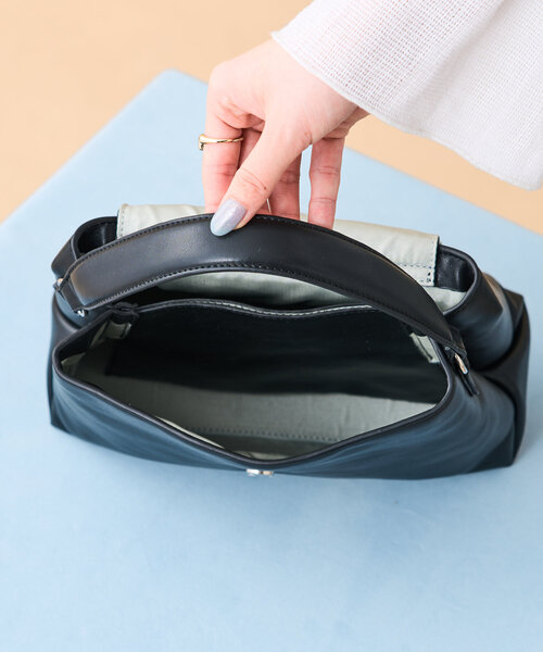 Kastane（カスタネ）の「【Kolors like you/2WAY】ハレノヒバッグ（ショルダーバッグ・レディース・ブラウン/アイボリー/ブラック・FREE）」の7枚目の写真