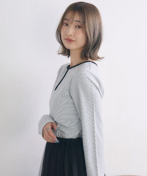 RETRO GIRL(レトロガール)の「ヘンリーネックカットソー(Tシャツ/カットソー・レディース・ブラック/ブラック系その他3/オフホワイト・FREE)」の16枚目の写真