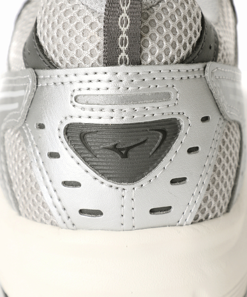 Spick & Span（スピックアンドスパン）の「MIZUNO / ミズノ MXR（スニーカー・レディース・グレー・25cm/24cm/23cm）」の11枚目の写真