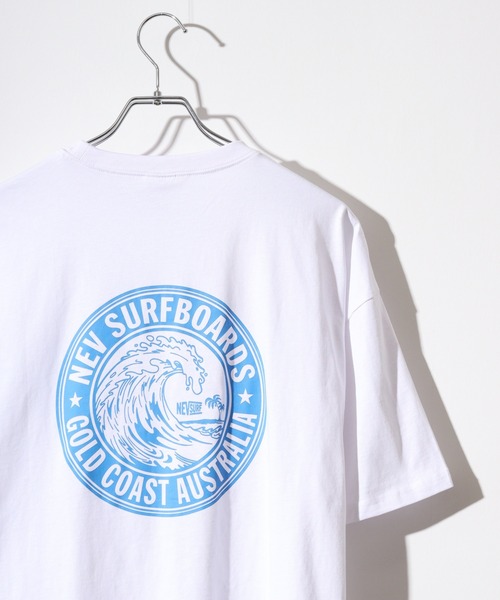 FUNALIVE(ファンアライブ)の「NEVSURF オーバーサイズTシャツ unisex(Tシャツ/カットソー・メンズ・チャコールグレー/ダークグリーン/オフホワイト/ホワイト系3/ホワイト系1/ホワイト系2/ブラック系1/ネイビー系1/ベージュ/ネイビー/オレンジ/チャコール/ダークグリーン系1/オレンジ系1/ミント/ブラック・M/L/XL)」の3枚目の写真