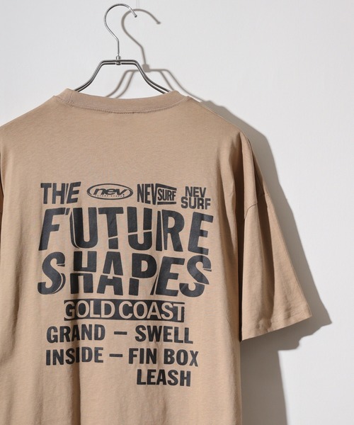 FUNALIVE(ファンアライブ)の「NEVSURF オーバーサイズTシャツ unisex(Tシャツ/カットソー・メンズ・チャコールグレー/ダークグリーン/オフホワイト/ホワイト系3/ホワイト系1/ホワイト系2/ブラック系1/ネイビー系1/ベージュ/ネイビー/オレンジ/チャコール/ダークグリーン系1/オレンジ系1/ミント/ブラック・M/L/XL)」の10枚目の写真