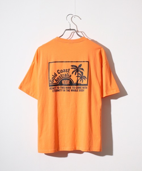 FUNALIVE(ファンアライブ)の「NEVSURF オーバーサイズTシャツ unisex(Tシャツ/カットソー・メンズ・チャコールグレー/ダークグリーン/オフホワイト/ホワイト系3/ホワイト系1/ホワイト系2/ブラック系1/ネイビー系1/ベージュ/ネイビー/オレンジ/チャコール/ダークグリーン系1/オレンジ系1/ミント/ブラック・M/L/XL)」の22枚目の写真