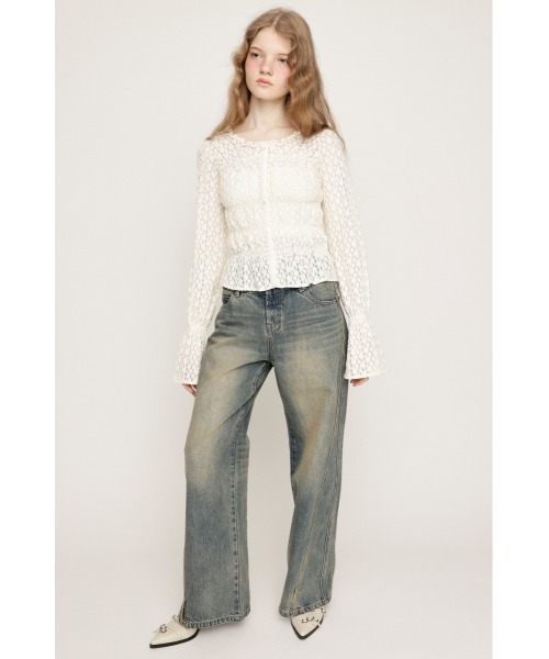 SLY（スライ）の「PUFFY SHIRRING CUT TOPS パフィー シャーリング カット トップス 秋服 春服（シャツ/ブラウス・レディース・アイボリー/ブラック/ライトブルー/ブラウン・FREE）」の6枚目の写真