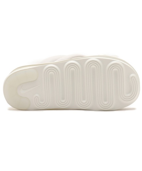 NIKE（ナイキ）の「NIKE W AIR MAX ISLA SANDAL / ナイキ ウィメンズ エア マックス アイラ サンダル 【SP】（サンダル・レディース・ホワイト・23.0cm/24.0cm/25.0cm/22.0cm）」の3枚目の写真