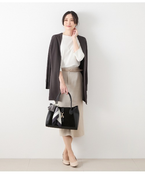 NEWYORKER（ニューヨーカー）の「【ウォッシャブル】ポリエステルリネンコード ロングストレートスカート（スカート・レディース・ネイビー/ベージュ・9号）」の17枚目の写真