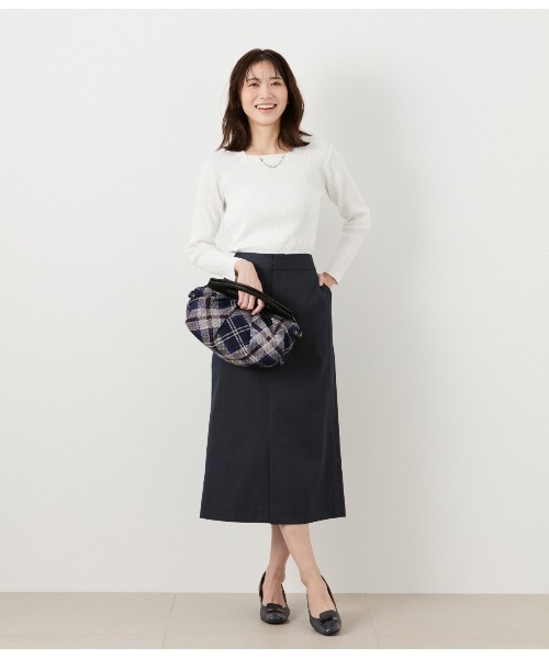 NEWYORKER（ニューヨーカー）の「【ウォッシャブル】ポリエステルリネンコード ロングストレートスカート（スカート・レディース・ネイビー/ベージュ・9号）」の21枚目の写真