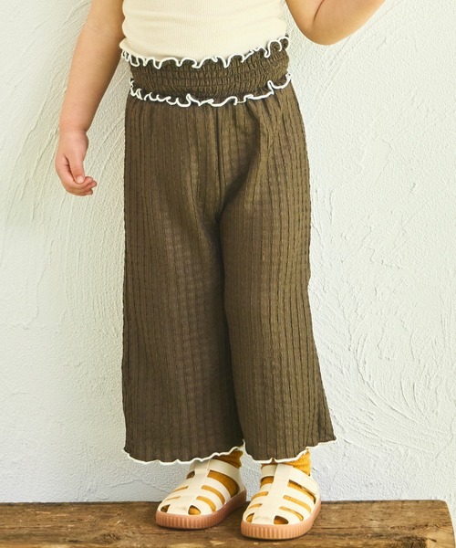 sea and shells by pairmanon(シーアンドシェルズバイペアマノン)の「【sea and shells by pairmanon】シボ素材 メロー ワイドパンツ(その他ベビーウェア・キッズ・グリーン系その他/ベージュ/ブラウン・100/80/110/90)」の2枚目の写真