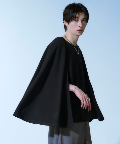 Ellno Loset(エルノロゼット)の「ケープスリーブポンチプルオーバー(Tシャツ/カットソー・メンズ・オフホワイト/ブラック・MEDIUM/SMALL/LARGE)」の5枚目の写真