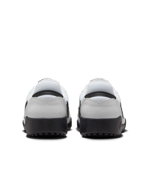 NIKE(ナイキ)の「NIKE/ナイキ レディース スニーカー カジュアル クラシック WS テラモンタ HQ1940-100(スニーカー・レディース・ホワイト×ブラック・25.0cm/24.0cm/23.0cm/24.5cm/23.5cm)」の4枚目の写真