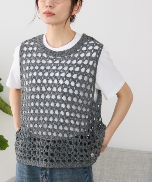 Auntie Rosa Holiday(アンティローザホリデー)の「ベーシックコットンTEE(Tシャツ/カットソー・レディース・ホワイト/ダークブラウン/ブラック/ネイビー/ピンク/ダークグレー/ラベンダー・SMALL/LARGE/XXX-LARGE)」の2枚目の写真
