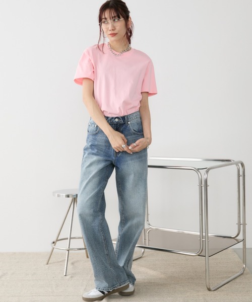 Auntie Rosa Holiday(アンティローザホリデー)の「ベーシックコットンTEE(Tシャツ/カットソー・レディース・ホワイト/ダークブラウン/ブラック/ネイビー/ピンク/ダークグレー/ラベンダー・SMALL/LARGE/XXX-LARGE)」の11枚目の写真