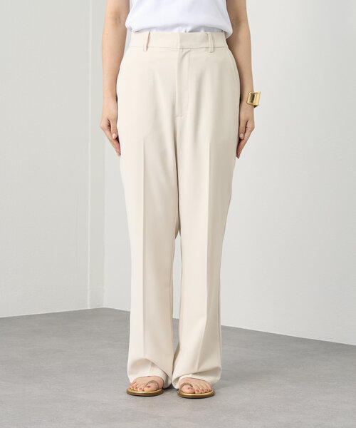 LOUNGEDRESS(ラウンジドレス)の「ストレートパンツ(スラックス・レディース・ライトグレー/ブラック/アイボリー・SMALL/MEDIUM)」の11枚目の写真