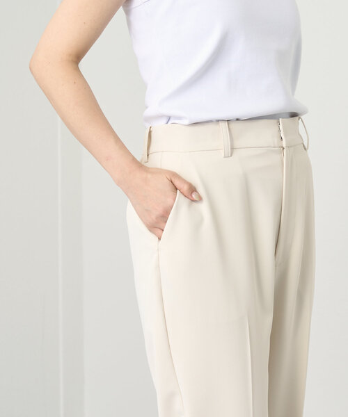 LOUNGEDRESS(ラウンジドレス)の「ストレートパンツ(スラックス・レディース・ライトグレー/ブラック/アイボリー・SMALL/MEDIUM)」の15枚目の写真