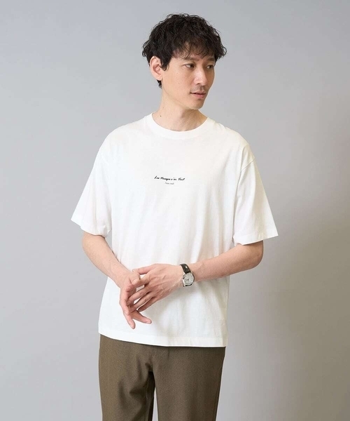a.v.v(アーヴェヴェ)の「【接触冷感】ミニロゴプリントセミワイドシルエットカットソー(Tシャツ/カットソー・メンズ・ホワイト/チャコールグレー/グリーン・44/48/50/46)」の1枚目の写真