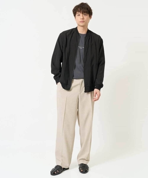 a.v.v(アーヴェヴェ)の「【接触冷感】ミニロゴプリントセミワイドシルエットカットソー(Tシャツ/カットソー・メンズ・ホワイト/チャコールグレー/グリーン・44/48/50/46)」の6枚目の写真