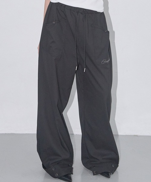 FANCY CLUB（ファンシークラブ）の「FANCY CLUB／クラシックボタンスラックス（スラックス・レディース・ブラック/チャコールグレー・FREE）」の2枚目の写真