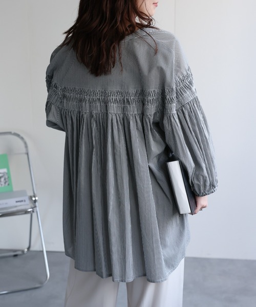 ap retro(アプレトロ)の「【India Fabric】ピンタックフレアブラウス / コットン100%(シャツ/ブラウス・レディース・ブラック/ライトブルー/オフホワイト/ブルー/ホワイト系その他/ピンク/ブルー系その他/イエロー/レッド・MEDIUM/LARGE)」の19枚目の写真