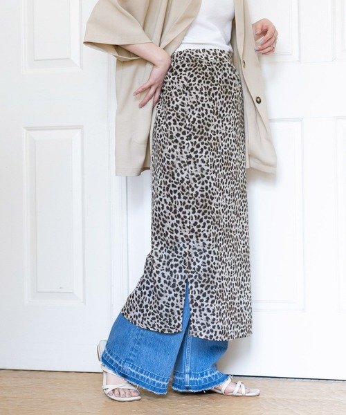 RAGEBLUE（レイジブルー）の「サイドスリット/シアーレオパードスカート（スカート・レディース・ベージュ・FREE）」の5枚目の写真