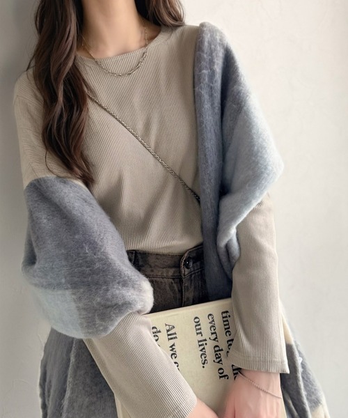 classicalelf(クラシカルエルフ)の「大人の余裕を纏う。前後2wayドットボタンリブ素材カーディガン(長袖)(Tシャツ/カットソー・レディース・ブラック/ライトグレー/チャコール/アイボリー/ブルー・LARGE/X-LARGE/SMALL/MEDIUM)」の13枚目の写真
